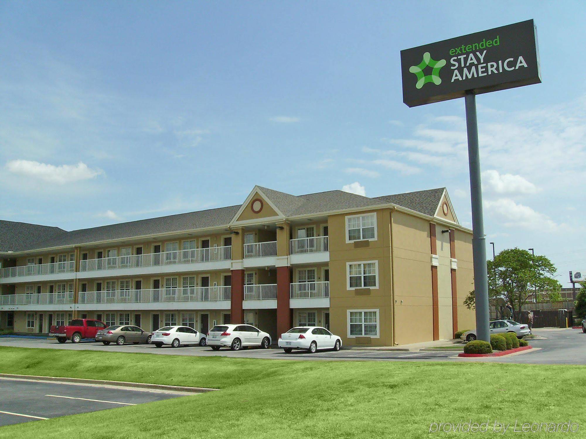 Extended Stay America Suites - Tulsa - Central Exteriör bild