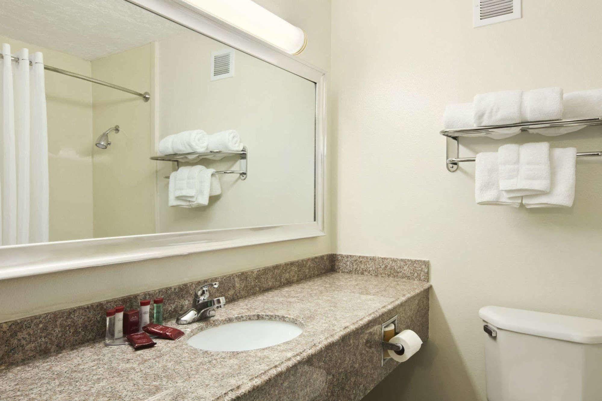 Extended Stay America Suites - Tulsa - Central Exteriör bild